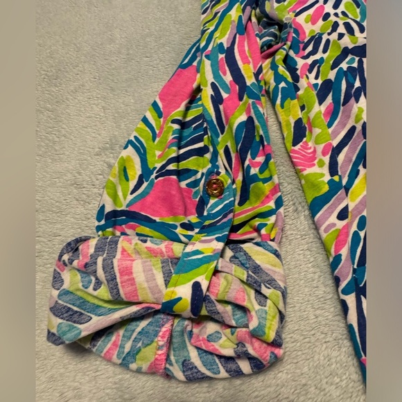 Lilly Pulitzer Top Women's Pink Blue Green Braylen Roll Tab Sleeve - Picture 9 of 11